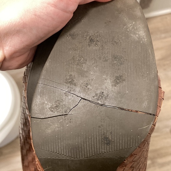 Nicole Mules - Picture 4 of 6